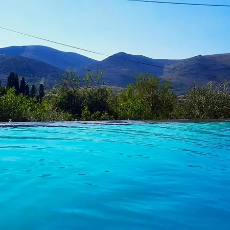 Penzion The House Of Nea Styra