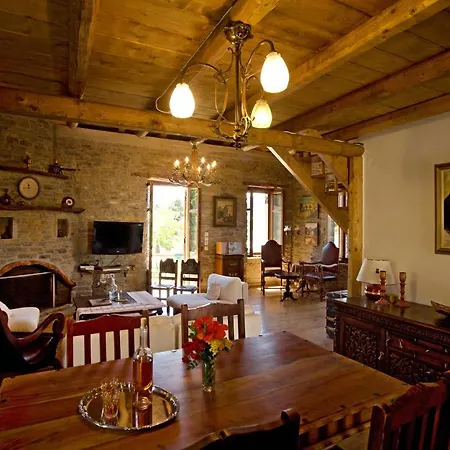 The House Of 4* Nea Styra