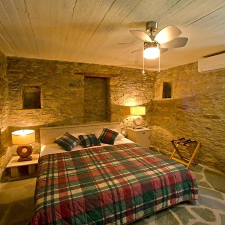 The House Of 5* Nea Styra